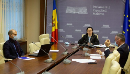 O noua sedinta a Comisiei Laundromat. Fostul sef CNA, Viorel Chetraru - audiat O noua sedinta a Comisiei Laundromat. Fostul sef CNA, Viorel Chetraru - audiat