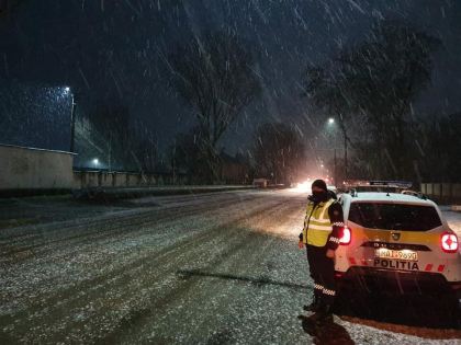 Ninge slab in unele raioane din nordul tarii. Recomandarile politiei pentru soferi - GALERIE FOTO/VIDEO