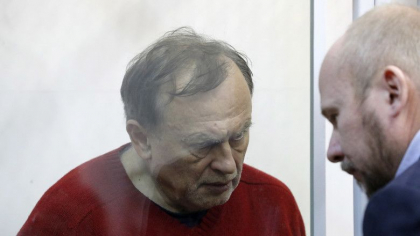 Pedeapsa incredibila pentru un istoric rus care si-a ucis si dezmembrat partenera cu 40 de ani mai tanara decat el Pedeapsa incredibila pentru un istoric rus care si-a ucis si dezmembrat partenera cu 40 de ani mai tanara decat el
