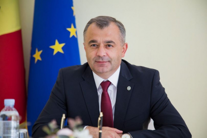 Mesajul de felicitare al premierului in exercitiu, Ion Chicu, la cumpana dintre ani: "De maine deschidem o fila noua, cu mai multe obiective si oportunitati"