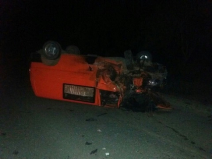 Accident grav in apropiere de Balti. Un politist din Sangerei a decedat pe loc dupa ce s-a izbit violent intr-un automobil: 4 persoane au ajuns in stare grava la spital - FOTO