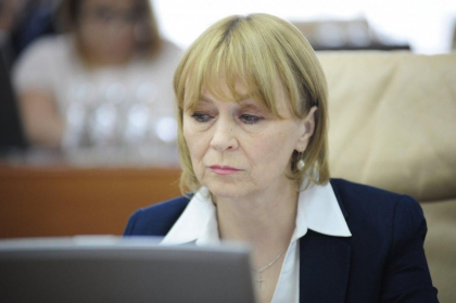 Ala Nemerenco: "Declaratiile de azi ale Ruxandei Glavan, deputat triplu schimbator de partide in Parlament, merita total ignorate" Ala Nemerenco: "Declaratiile de azi ale Ruxandei Glavan, deputat triplu schimbator de partide in Parlament, merita total ignorate"