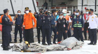 Resturi si fragmente de corpuri descoperite in zona unde a disparut avionul Sriwijaya Air - GALERIE FOTO