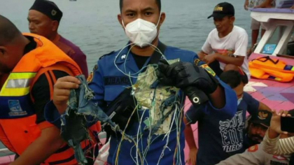 Ce spun specialistii in aviatie despre prabusirea misterioasa a Boeingului indonezian cu 62 de oameni la bord
