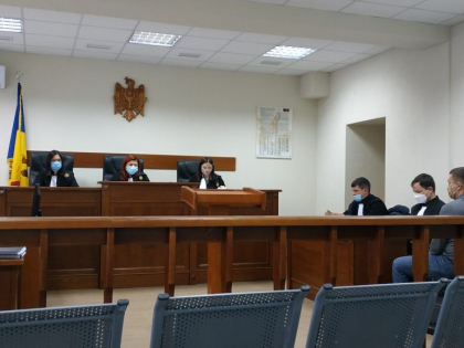 Dosarul „furtul miliardului”: administratorii a trei companii figurante in raportul Kroll, trimisi in judecata Dosarul „furtul miliardului”: administratorii a trei companii figurante in raportul Kroll, trimisi in judecata