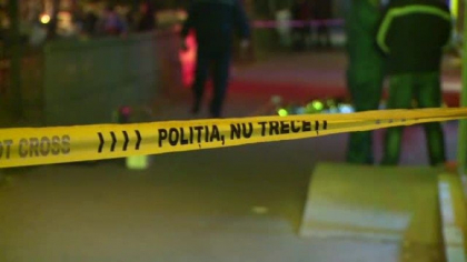 Au intrat intr-o benzinarie din capitala, au amenintat vanzatorul si au furat 65 de mii de lei. Oamenii legii ii cauta