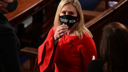 O adepta QAnon din Congres spune ca va cere punerea sub acuzare a lui Joe Biden din prima zi de mandat a acestuia