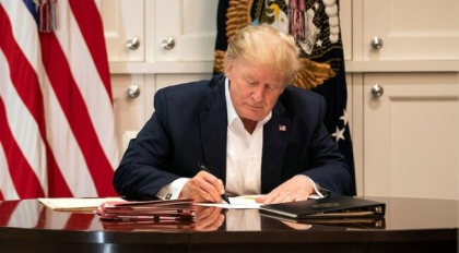Surse: Donald Trump intentioneaza sa semneze peste 100 de gratieri, dar nu si pentru el insusi Surse: Donald Trump intentioneaza sa semneze peste 100 de gratieri, dar nu si pentru el insusi
