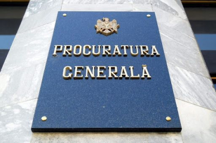 Oficial. Viorel Morari, seful suspendat al Procuraturii Anticoruptie - pus sub invinuire pentru ca ar fi fabricat un dosar la comanda. Procurorii cer 30 de zile de arest pe numele acestuia Oficial. Viorel Morari, seful suspendat al Procuraturii Anticoruptie - pus sub invinuire pentru ca ar fi fabricat un dosar la comanda. Procurorii cer 30 de zile de arest pe numele acestuia