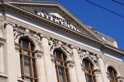 Un student din Cluj a murit de inima inaintea unui examen online. Nu reusea sa se conecteze la platforma Un student din Cluj a murit de inima inaintea unui examen online. Nu reusea sa se conecteze la platforma