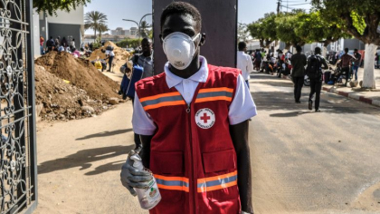 De ce „accesul egal” la vaccinul anti-COVID ocoleste tarile sarace. Analiza