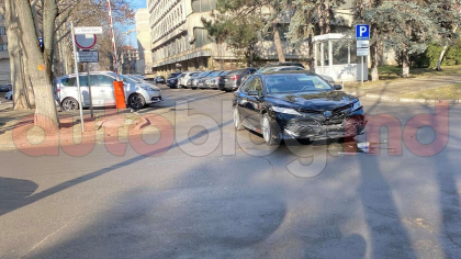 Pavel Filip dezminte ca ar fi fost implicat in accidentul de langa Parlament - FOTO Pavel Filip dezminte ca ar fi fost implicat in accidentul de langa Parlament - FOTO