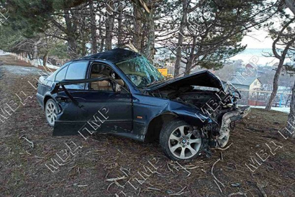 Accident fatal in stanga Nistrului. Un sofer a pierdut controlul volanului si s-a lovit violent intr-un copac - FOTO
