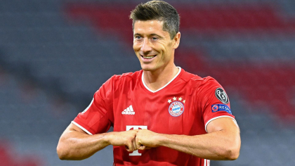 Robert Lewandowski este, cu adevarat, cel mai bun marcator al momentului. Atacantul polonez a ajuns la 500 de reusite in cariera sa Robert Lewandowski este, cu adevarat, cel mai bun marcator al momentului. Atacantul polonez a ajuns la 500 de reusite in cariera sa