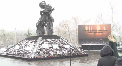 Evenimentul de comemorare a victimelor Holocaustului - VIDEO Evenimentul de comemorare a victimelor Holocaustului - VIDEO