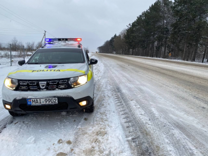 Care este starea drumurilor in unele raioane din tara. Ce spune politia - GALERIE FOTO
