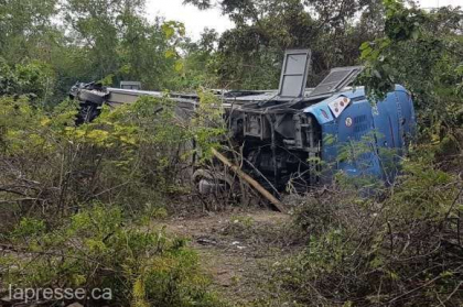 Cel putin zece morti intr-un accident rutier Cel putin zece morti intr-un accident rutier