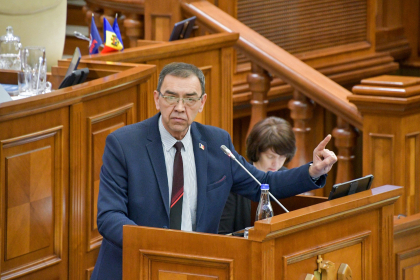 Parlamentul declara vacant un mandat de deputat Parlamentul declara vacant un mandat de deputat