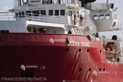 Ocean Viking salveaza 400 de migranti, pe fondul inmultirii numarului plecarilor din Libia Ocean Viking salveaza 400 de migranti, pe fondul inmultirii numarului plecarilor din Libia
