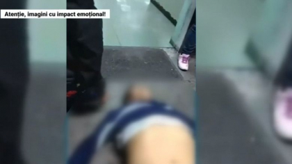 Lasat sa moara in fata spitalului, de teama ca are COVID Lasat sa moara in fata spitalului, de teama ca are COVID