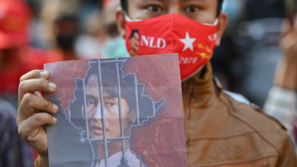 Lovitura de stat din Myanmar. Un apropiat al liderei Aung San Suu Kyi a fost arestat Lovitura de stat din Myanmar. Un apropiat al liderei Aung San Suu Kyi a fost arestat