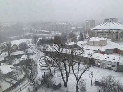 Ninge in toata tara. Cum va fi vremea azi, dar si in urmatoarele zile - FOTO