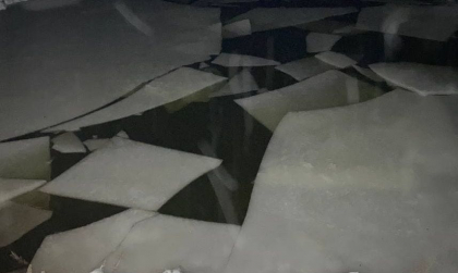 Tragedie intr-o localitate din raionul Calarasi. Un copil de 9 ani s-a inecat, dupa ce s-a prabusit sub gheata unui lac - FOTO