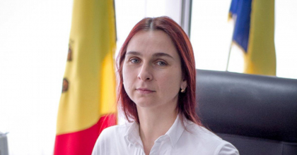 Ana Revenco spune ca a fost santajata: "Nu sunt, n-am fost si nu voi fi verisoara lui Dorin Recean. Dati-i inainte cu marlania" Ana Revenco spune ca a fost santajata: "Nu sunt, n-am fost si nu voi fi verisoara lui Dorin Recean. Dati-i inainte cu marlania"