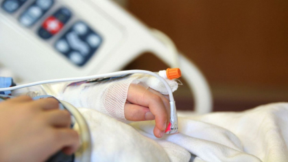 Tragedie la Cimislia. Un baiat de 7 ani a murit la spital, iar altul se afla in sectia reanimare. Cei doi s-ar fi intoxicat cu monoxid de carbon Tragedie la Cimislia. Un baiat de 7 ani a murit la spital, iar altul se afla in sectia reanimare. Cei doi s-ar fi intoxicat cu monoxid de carbon