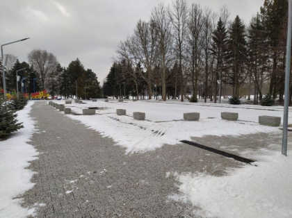 Ion Ceban cere identificarea si sanctionarea celor care au vandalizat fantana arteziana din Parcul "La Izvor": "Nu conteaza cine sunt: minori, fete, baieti" - GALERIE FOTO Ion Ceban cere identificarea si sanctionarea celor care au vandalizat fantana arteziana din Parcul "La Izvor": "Nu conteaza cine sunt: minori, fete, baieti" - GALERIE FOTO