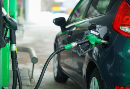 ANRE si Consiliul Concurentei stiau de marirea preturilor la carburanti. Consilierul Maiei Sandu in domeniul energetic cere schimbarea conducerii - FOTO ANRE si Consiliul Concurentei stiau de marirea preturilor la carburanti. Consilierul Maiei Sandu in domeniul energetic cere schimbarea conducerii - FOTO