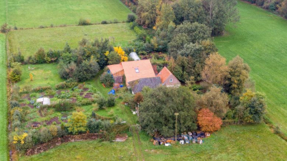 Barbatul care si-a tinut copiii sechestrati 9 ani la o ferma din Olanda ar putea fi eliberat. Procurorii renunta la caz Barbatul care si-a tinut copiii sechestrati 9 ani la o ferma din Olanda ar putea fi eliberat. Procurorii renunta la caz