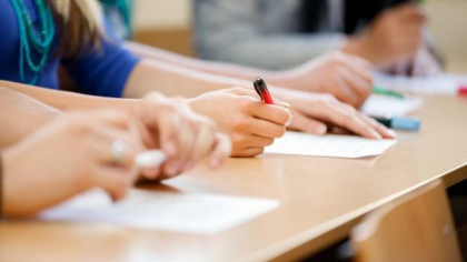 Elevii vor sustine anul acesta examenele de absolvire. Ce spune ministrul interimar al Educatiei - VIDEO Elevii vor sustine anul acesta examenele de absolvire. Ce spune ministrul interimar al Educatiei - VIDEO