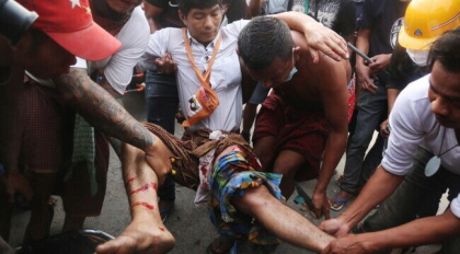 Politia a tras asupra manifestantilor, in Myanmar. Doua persoane au murit, 30 au fost ranite