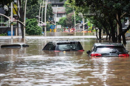 Indonezia: Cinci persoane decedate in urma inundatiilor care au afectat Jakarta - GALERIE FOTO