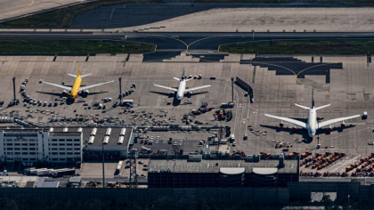 Zboruri anulate sau intarziate dupa observarea unor drone pe aeroportul din Frankfurt
