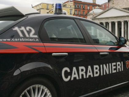 O femeie din Italia a murit dupa ce s-a aruncat de pe un pod, cu copilasul sau in brate O femeie din Italia a murit dupa ce s-a aruncat de pe un pod, cu copilasul sau in brate