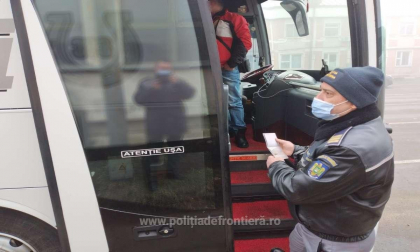 Soferul unui autocar de pe ruta Chisinau-Bucuresti a prezentat la vama un permis de conducere fals