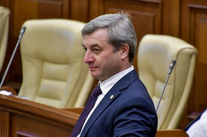 Socialistii nu exclud ca ar putea semna pentru candidatura lui Andrei Nastase la functia de prim-ministru. Corneliu Furculita: "Evident ca poate sa exista si alte propuneri in Parlament din partea altor fractiuni" Socialistii nu exclud ca ar putea semna pentru candidatura lui Andrei Nastase la functia de prim-ministru. Corneliu Furculita: "Evident ca poate sa exista si alte propuneri in Parlament din partea altor fractiuni"