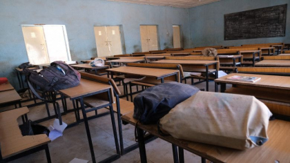 Atac intr-o scoala din Nigeria: Peste 300 de eleve au fost rapite Atac intr-o scoala din Nigeria: Peste 300 de eleve au fost rapite