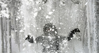 Vremea se schimba. Vin ninsorile. Vezi unde va ninge - FOTO