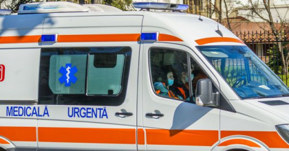 In ce stare se afla cea de-a doua minora impuscata la Holercani si transportata la spital: a fost operata la ambele picioare. Parintii fetei se afla peste hotare In ce stare se afla cea de-a doua minora impuscata la Holercani si transportata la spital: a fost operata la ambele picioare. Parintii fetei se afla peste hotare