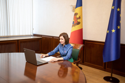 Maia Sandu: "Primele doze de vaccin Pfizer ar urma sa ajunga in Republica Moldova in a doua jumatate a lunii martie, prin platforma COVAX" Maia Sandu: "Primele doze de vaccin Pfizer ar urma sa ajunga in Republica Moldova in a doua jumatate a lunii martie, prin platforma COVAX"