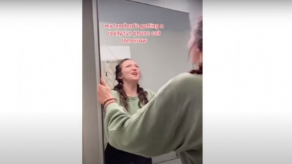 Imagini virale. Descoperirea uimitoare facuta de o tanara in spatele oglinzii din baie: Nu era doar o camera secreta - VIDEO Imagini virale. Descoperirea uimitoare facuta de o tanara in spatele oglinzii din baie: Nu era doar o camera secreta - VIDEO