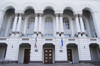 Reactia Procuraturii Generale privind petrecerea data intr-un birou al PCCOCS: va fi initiata o cercetare de serviciu