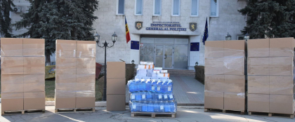 Guvernul Statelor Unite ale Americii a oferit Inspectoratului General al Politiei un lot de echipament individual de protectie personala impotriva COVID-19 - FOTO Guvernul Statelor Unite ale Americii a oferit Inspectoratului General al Politiei un lot de echipament individual de protectie personala impotriva COVID-19 - FOTO