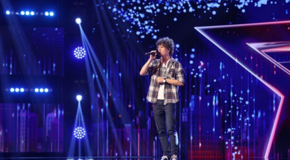 Romanii au talent 2021: Moldoveanul Simion Caragia, apreciat pentru interpretarea emotionanta a melodiei ”Tennessee Whiskey”
Romanii au talent 2021: Moldoveanul Simion Caragia, apreciat pentru interpretarea emotionanta a melodiei ”Tennessee Whiskey”