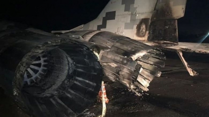 Un ucrainean beat a distrus un avion MiG-29 dupa ce a intrat cu masina in el. Cum arata autoturismul dupa accident - GALERIE FOTO