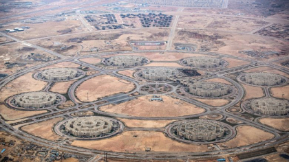 Egiptul isi construieste o noua capitala, departe de haosul din Cairo Egiptul isi construieste o noua capitala, departe de haosul din Cairo