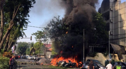 Atentat cu bomba in China. Patru oameni au in sediul unei autoritati locale in sudul tarii Atentat cu bomba in China. Patru oameni au in sediul unei autoritati locale in sudul tarii